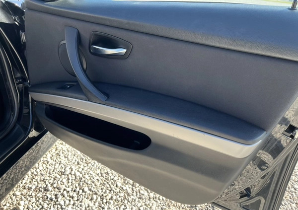 BMW Seria 3 cena 14900 przebieg: 299000, rok produkcji 2006 z Warszawa małe 742